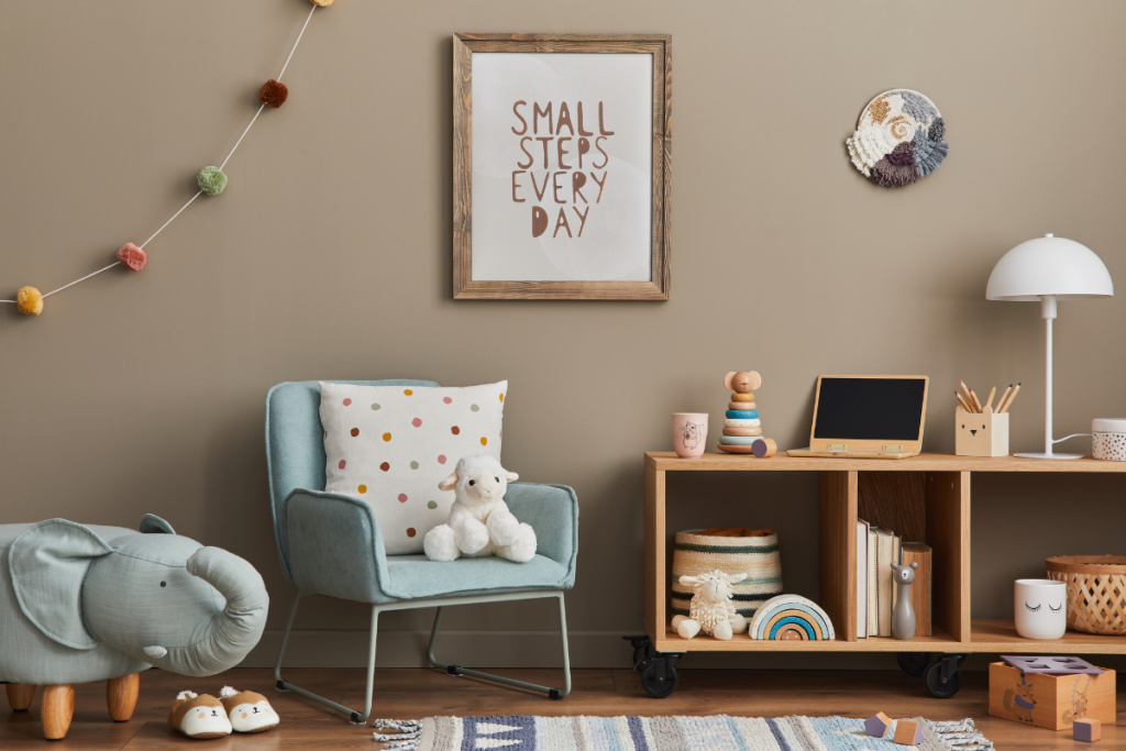 É possível manter o alto padrão e trazer elementos de estilo e elegância na decoração para quarto de menino.