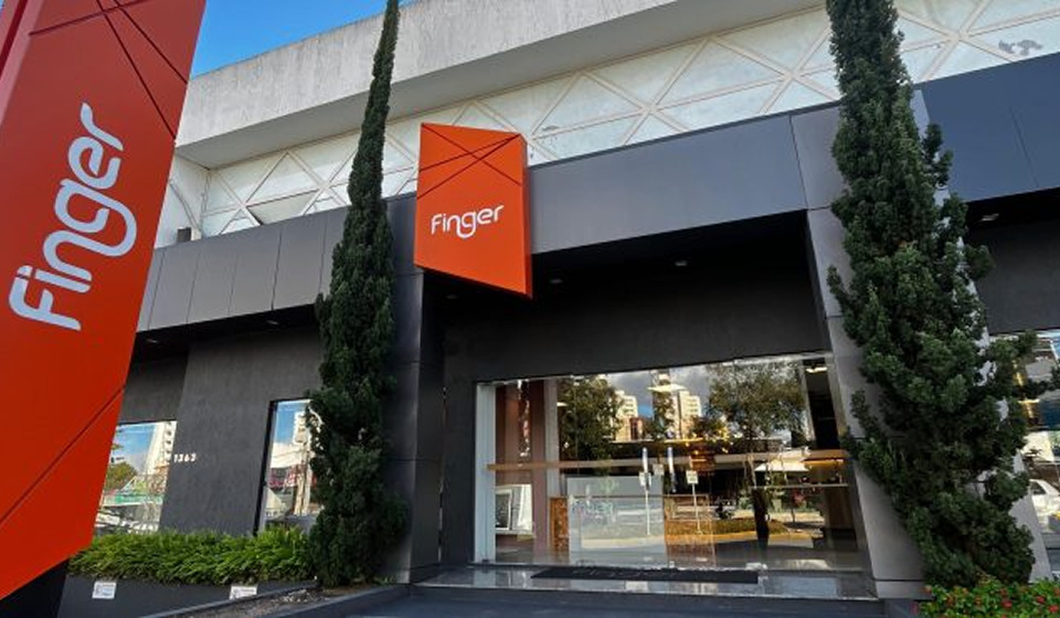 FINGER CARUARU LINS COMERCIO DE MOVEIS LTDA