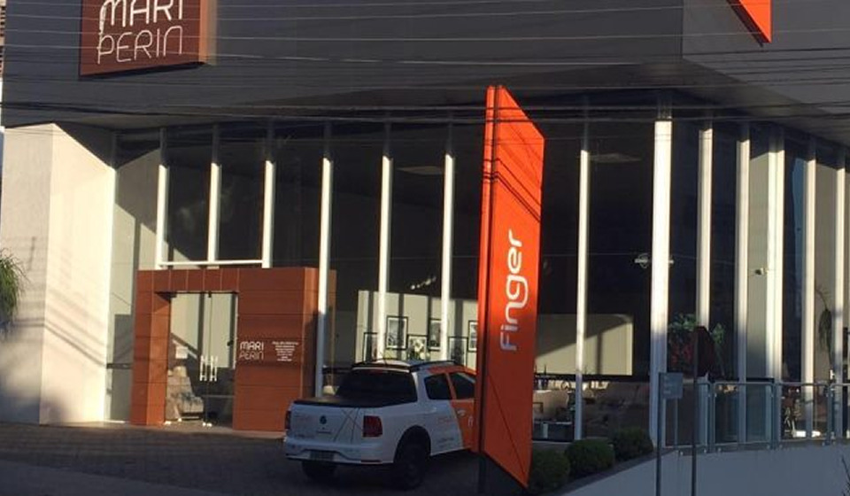 MARI PERIN MMG MOVEIS PLANEJADOS LTDA - ME